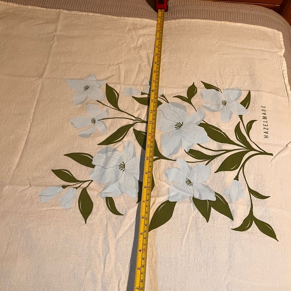 Hazelmade Floral Print Tea Towel - Picture 3 of 3